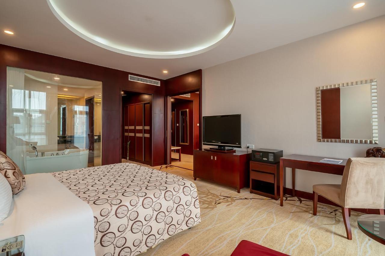 Grand Metropark Hotel Shandong Jinan Exterior photo
