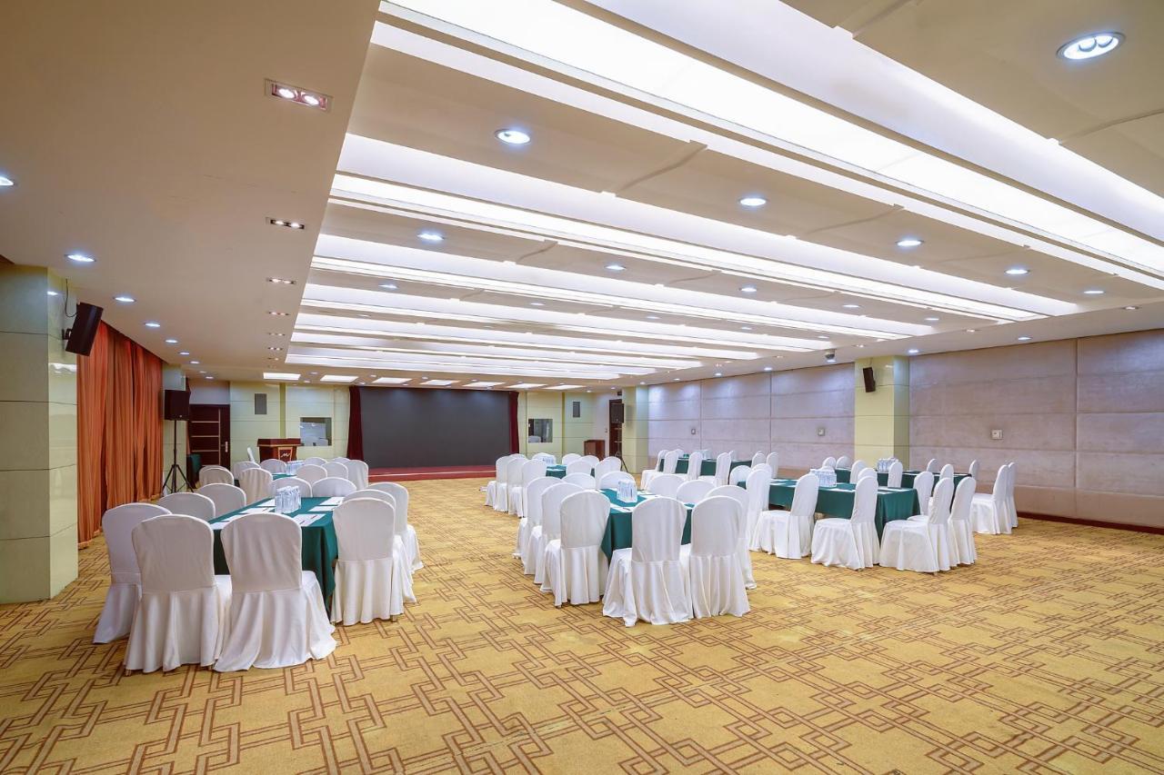Grand Metropark Hotel Shandong Jinan Exterior photo